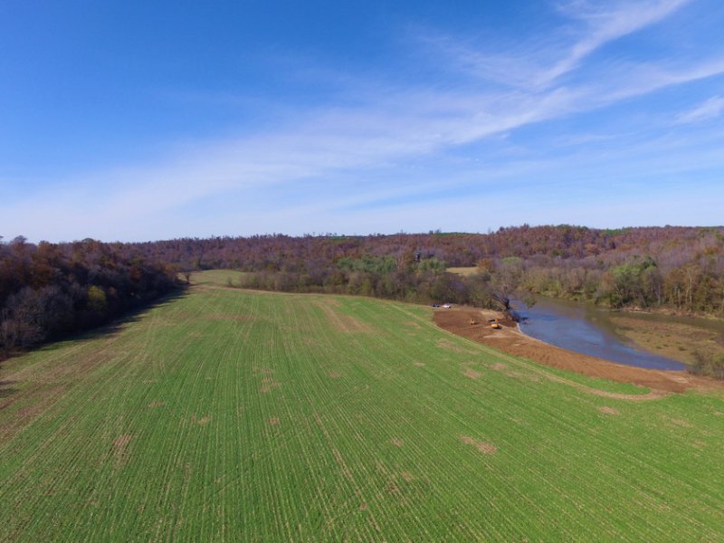 486 Acre Stunning Walnut Falls Farm : Centerville : Hickman County : Tennessee