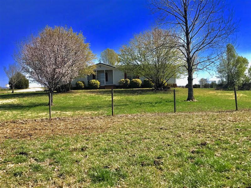 Home On 14 Acres, Barn, Pond, Farm for Sale in Tennessee, #120986 ...