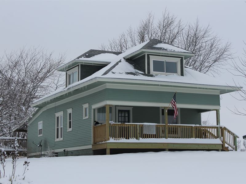 Cameron MO Country Home For Sale Farm for Sale in Cameron, Clinton