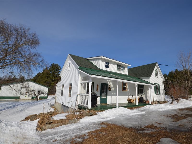 Maine Farmhouse in Passadumkeag : Passadumkeag : Penobscot County : Maine