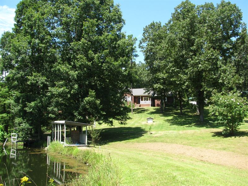 Country Home Acreage Tn, 2 Ponds, Farm for Sale in Tennessee, 212711