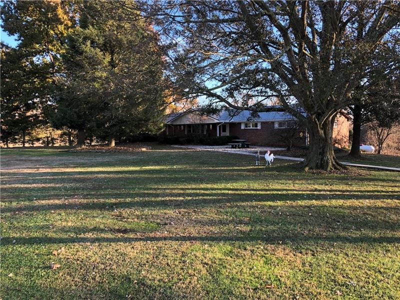 Farm Home for Sale in Jasper, GA : Jasper : Pickens County : Georgia