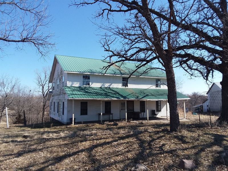 Amish Homestead Gentry County MO : Albany : Gentry County : Missouri