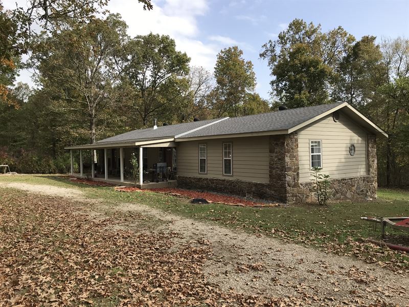 Arkansas Country Home on 5 Acres : Leslie : Searcy County : Arkansas