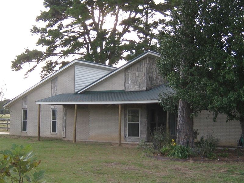 Country Home Barn Frankston TX, Farm for Sale in Texas, 260242 FARMFLIP