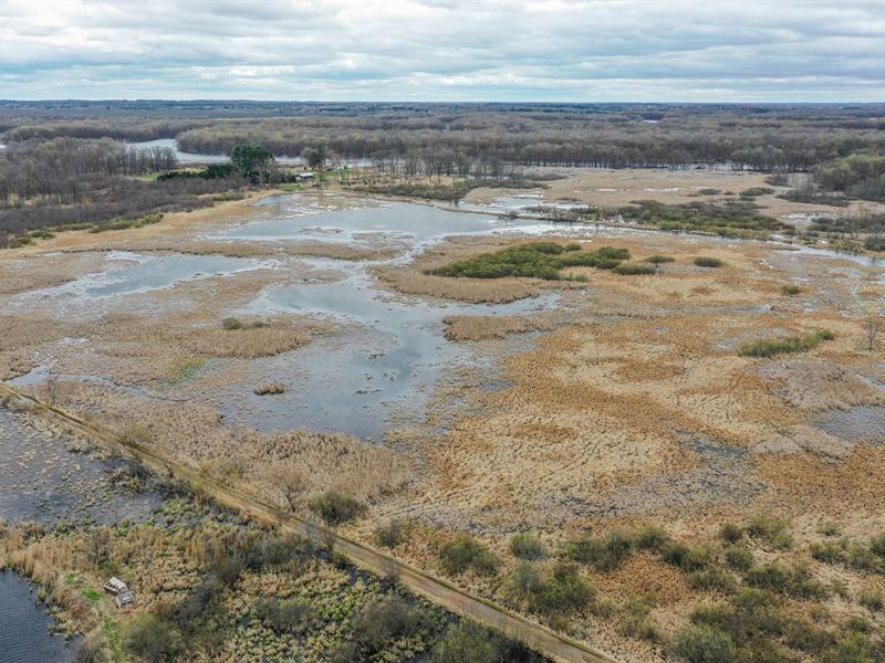 Wisconsin Duck Marsh, Waupaca, Farm for Sale in Wisconsin, #275463 ...