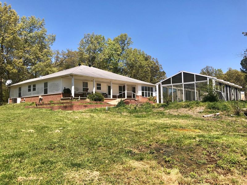 Country Home for Sale with Land : Maynard : Randolph County : Arkansas