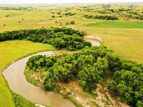 7619 N HWY 11, Cairo Acreage