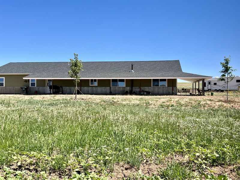 Roscoe's Ranch : Yellow Jacket : Montezuma County : Colorado