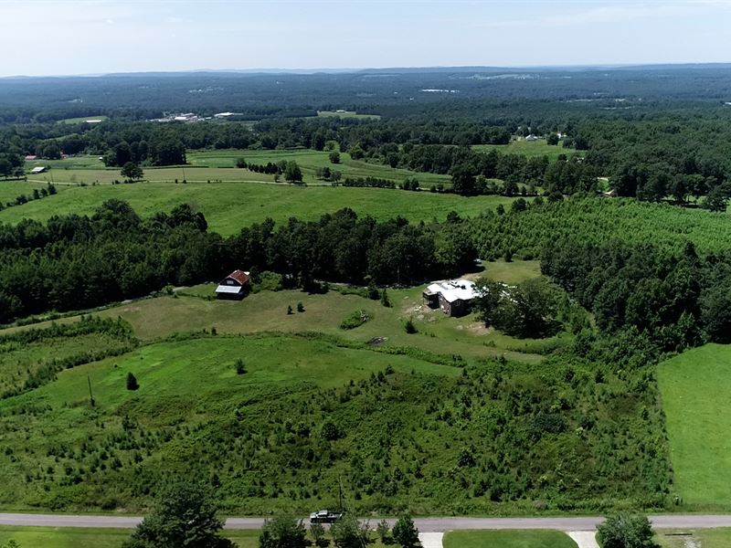 Blount Mountain Mini Farm Homestead : Oneonta : Saint Clair County : Alabama