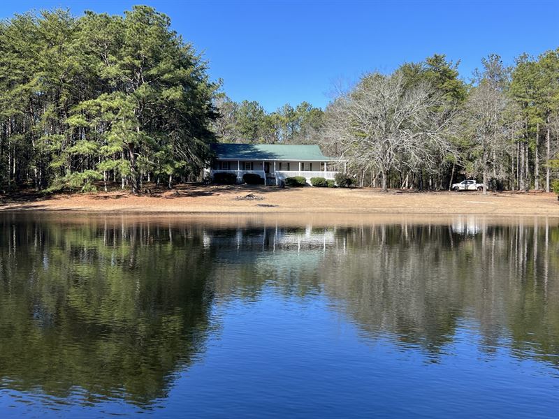 32 Ac, Home and Pond Lee Co : Opelika : Lee County : Alabama