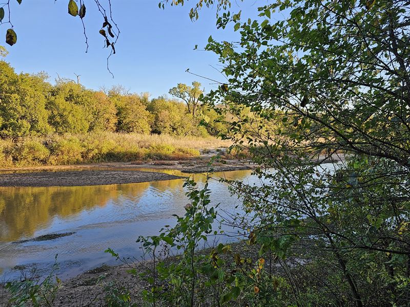 2 Mile Chikaskia River Ranch : Milan : Sumner County : Kansas