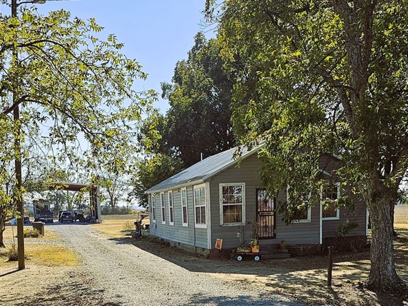 Home On 8.8 Acres in Bolivar County, Farm for Sale by Owner in