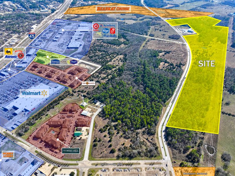 107 Acres Veterans Memorial Pkwy : Huntsville : Walker County : Texas