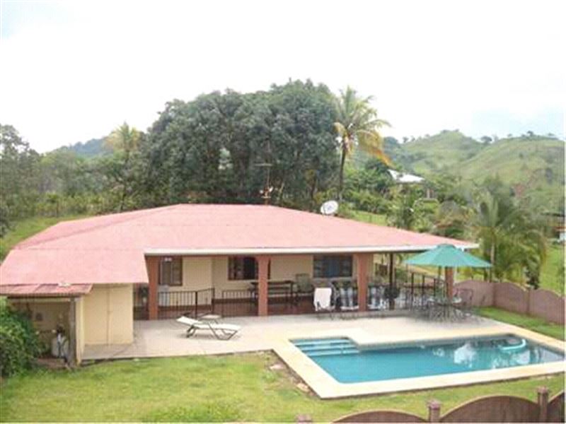 17 Waterfalls Farm : Turrubares : Costa Rica