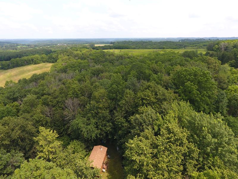 Kickapoo Hideaway : Wauzeka : Crawford County : Wisconsin