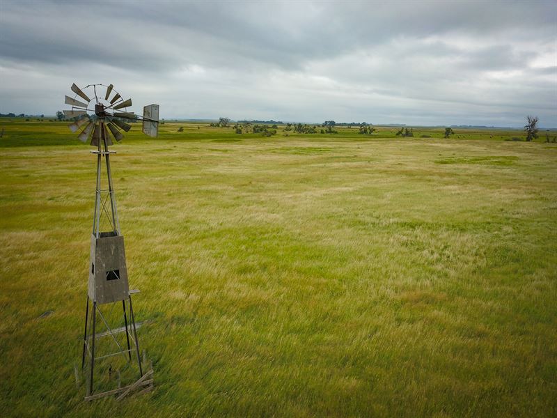 Dakota Divide 960 : Ludden : Sargent County : North Dakota