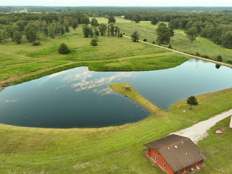 Lost Camp Cabin : Willow Springs : Howell County : Missouri