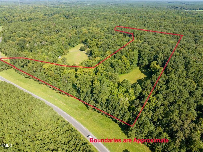 Gorgeous 10 Acre Property : Pittsboro : Chatham County : North Carolina