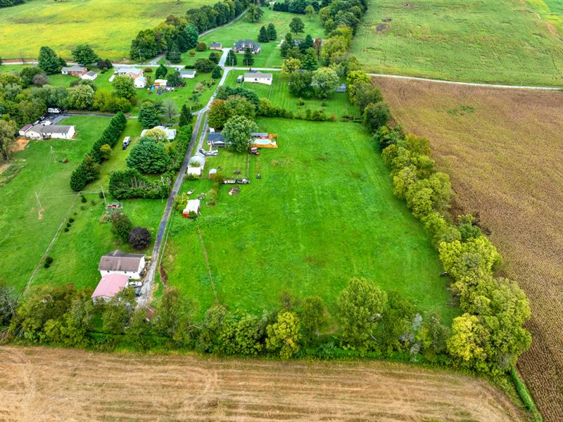 Unrestricted 5 Acre Farm : Charles Town : Jefferson County : West Virginia