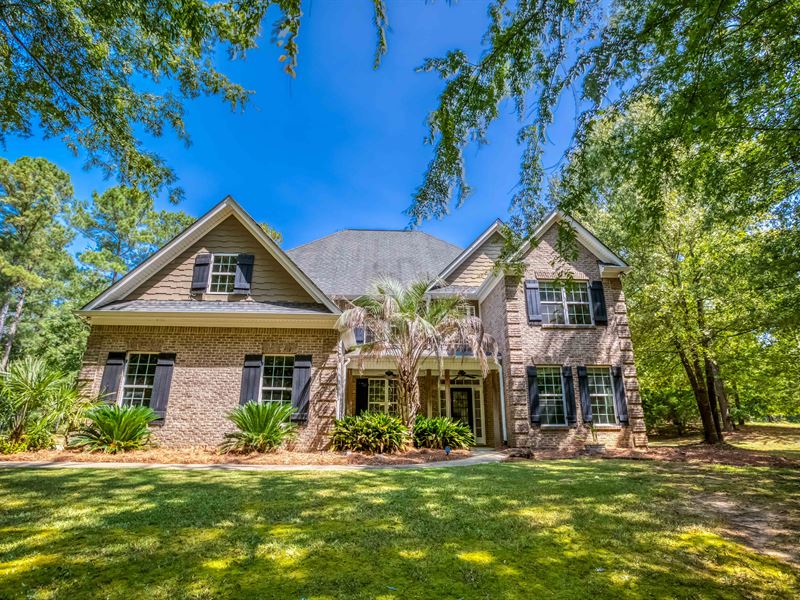 Private Estate at Lake Oconee : Buckhead : Putnam County : Georgia