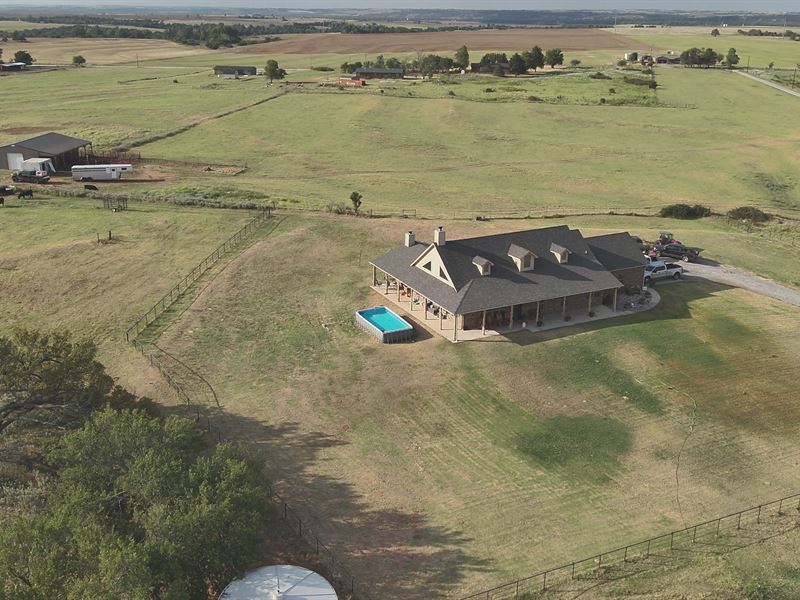 Custom Home on 75 Acres : Hinton : Canadian County : Oklahoma