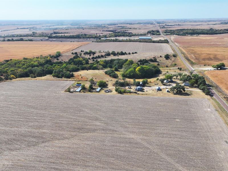 98 Acres, 1083 U.S. Hwy 136 : Franklin : Franklin County : Nebraska