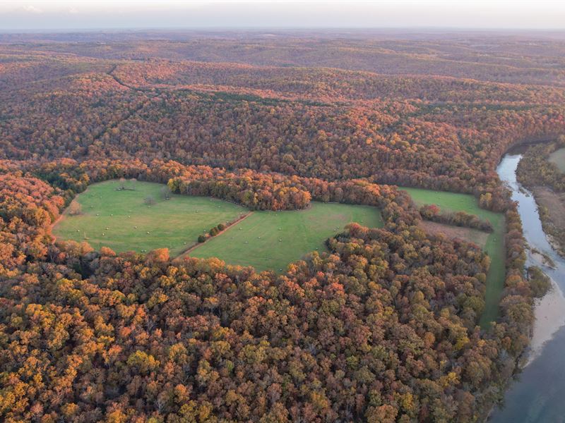 North Fork River Retreat Patrick : Dora : Ozark County : Missouri