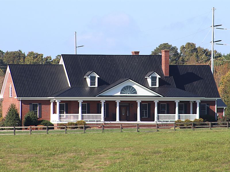 Established 140 Acre Horse Farm : Seagrove : Montgomery County : North Carolina