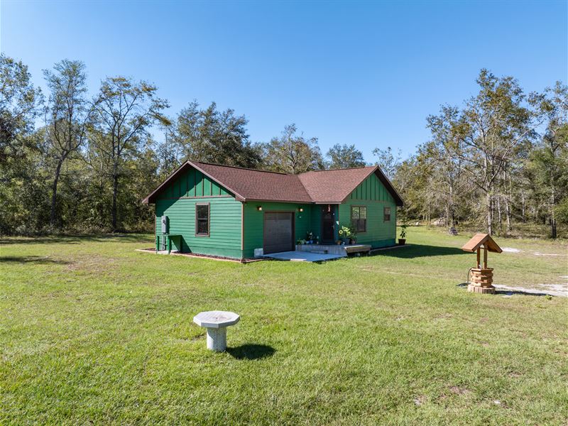 Modern Tiny Home Oasis : Live Oak : Suwannee County : Florida