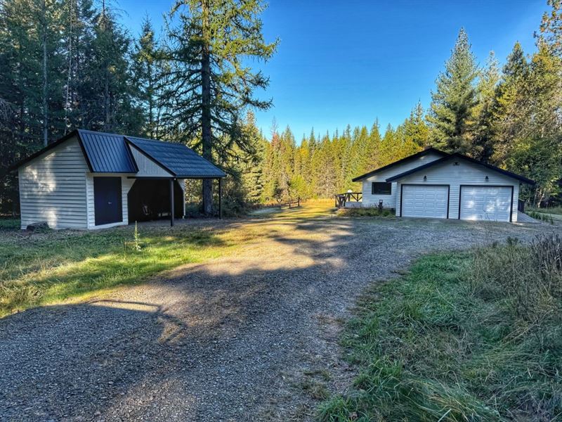 Modern Montana Farmhouse : Heron : Sanders County : Montana