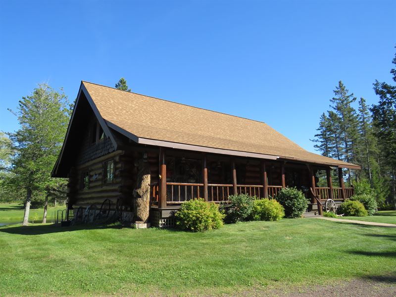 Log Home on 24.5+/- Rural Acres : Ontonagon : Ontonagon County : Michigan