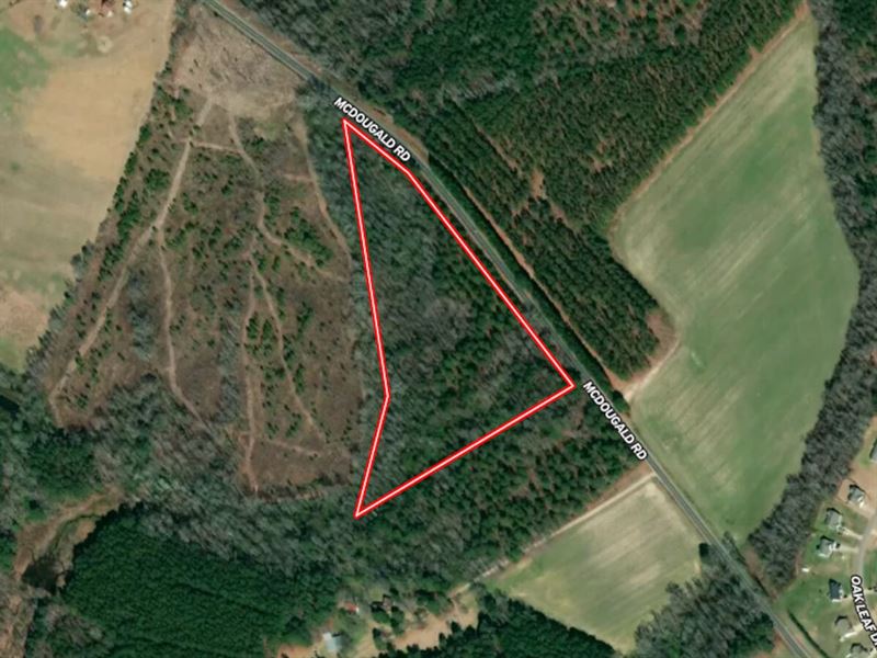 10.47 Acres of Residential or Recre : Lillington : Harnett County : North Carolina