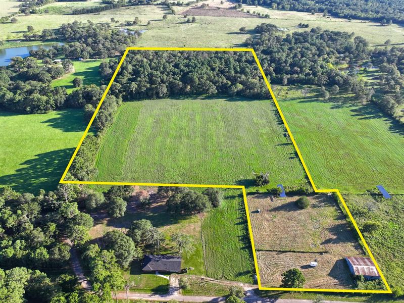 22 Acres, T-4, Hoke Road : Richards : Montgomery County : Texas