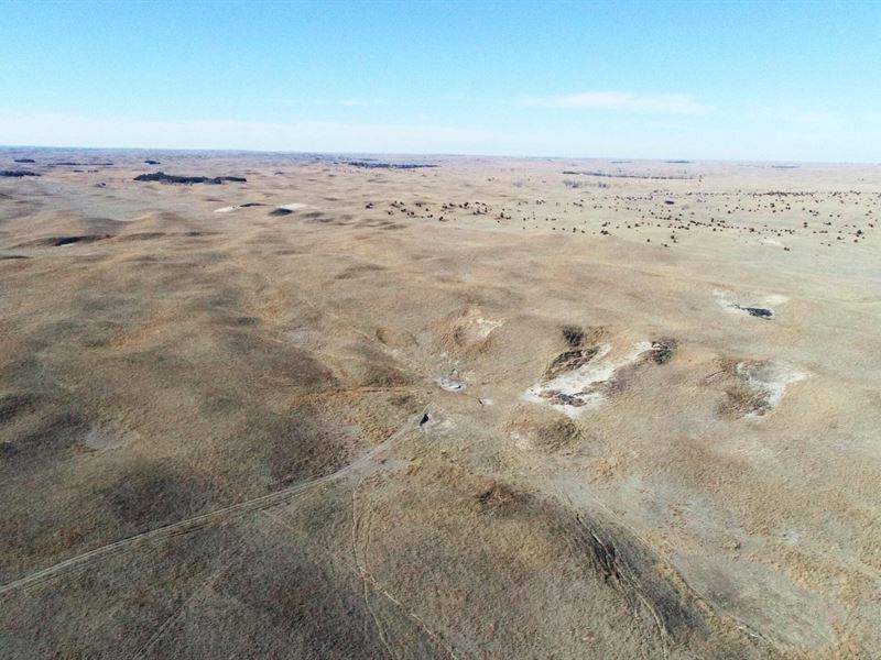 646 Acres, Brown County Section : Ainsworth : Brown County : Nebraska