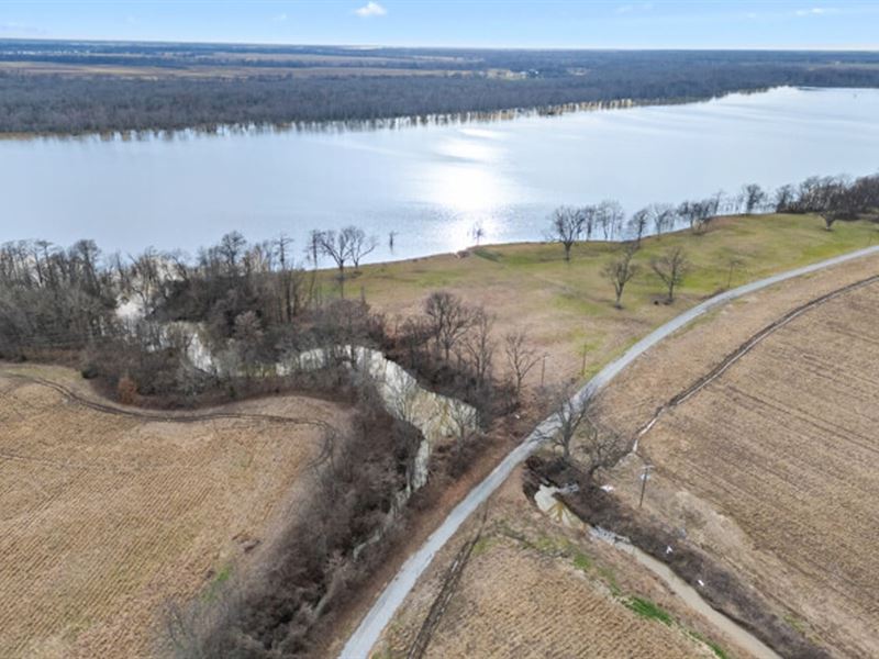 Moon Lake Lot That Includes 5.28-Ac : Dundee : Coahoma County : Mississippi