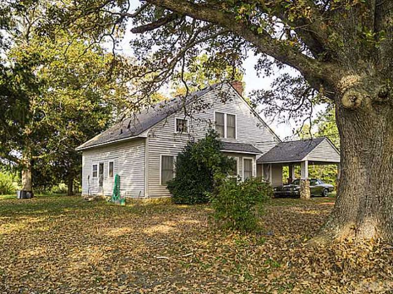 Riverfront Farmhouse W/100+ Acres, Farm for Sale in North Carolina ...